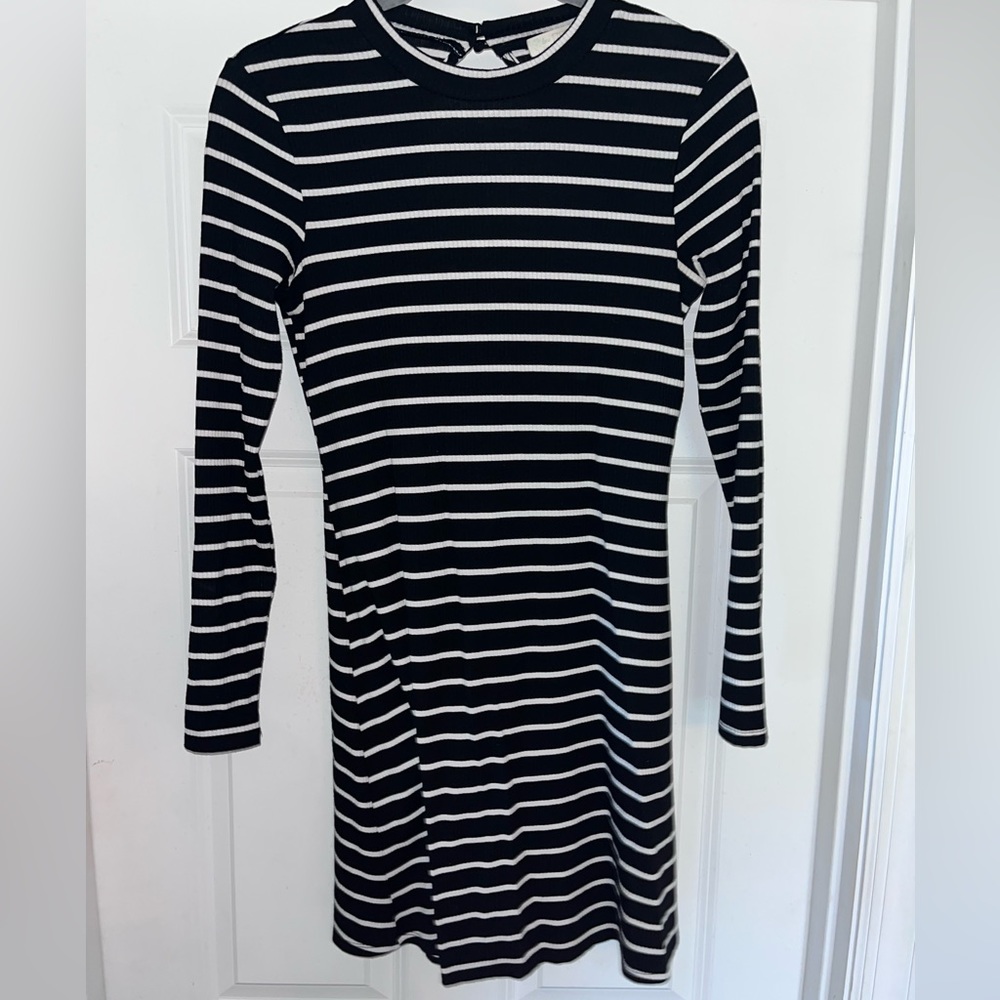 Love fire striped black dress